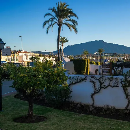 Macdonald Villacana Daire Estepona