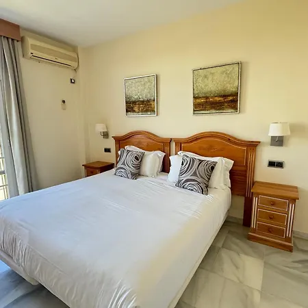 Macdonald Villacana Апартаменты