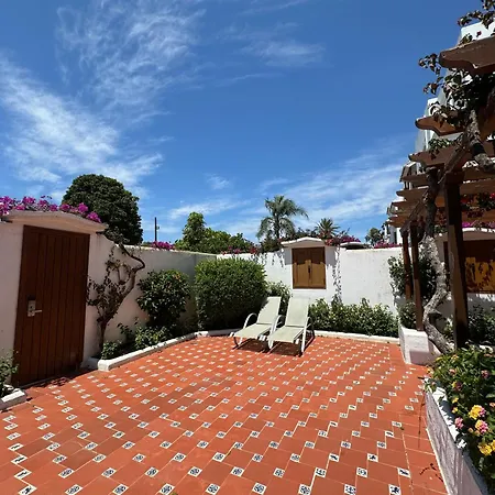 Macdonald Villacana Apartman Estepona