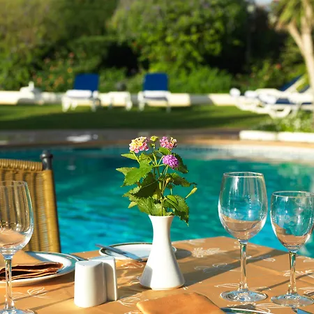 Macdonald Villacana *