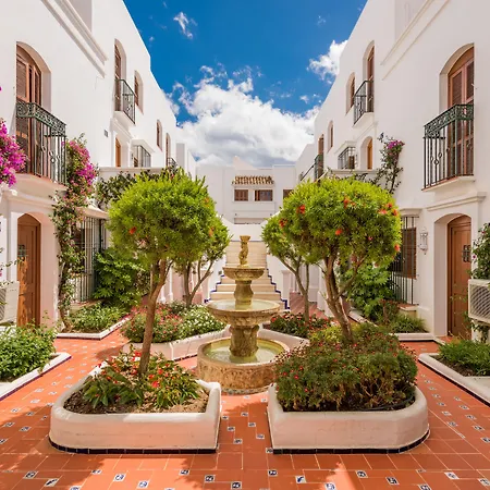 Macdonald Villacana Estepona