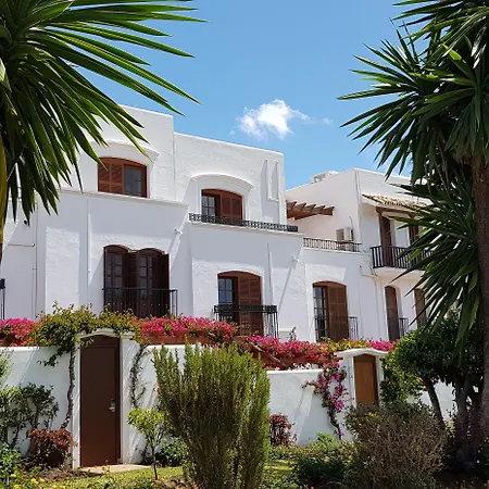 Macdonald Villacana Daire *