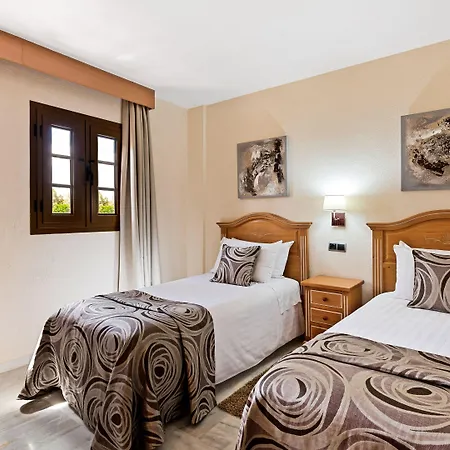 Macdonald Villacana Daire *