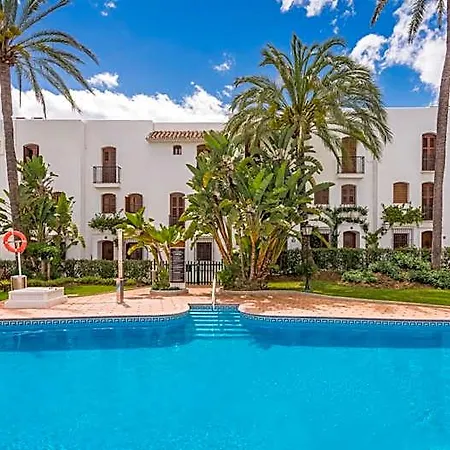 Macdonald Villacana Apartment