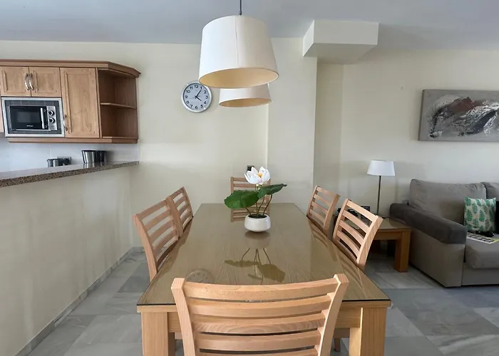 Macdonald Villacana Estepona